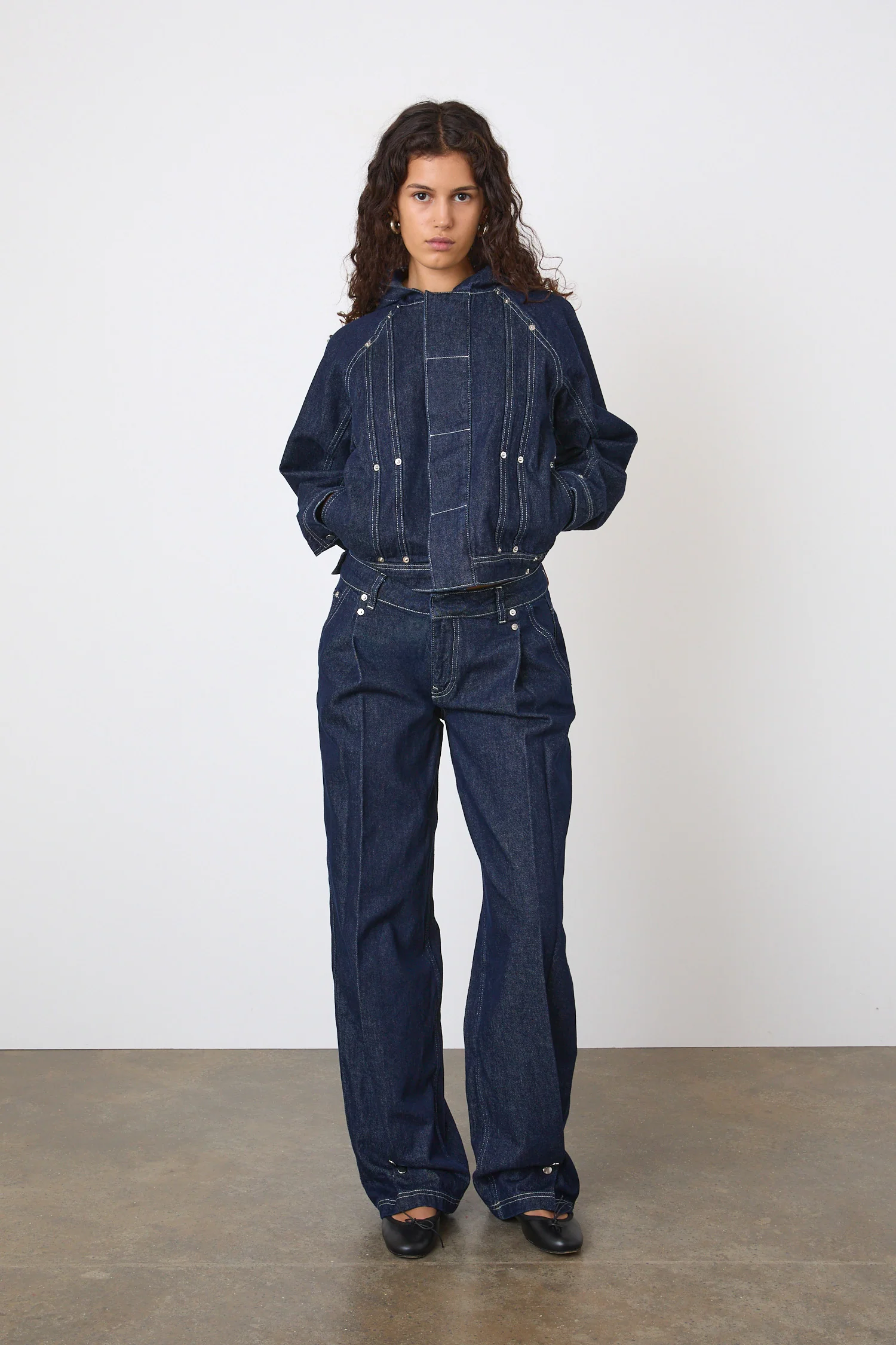 Black Friday - 20% off New Season